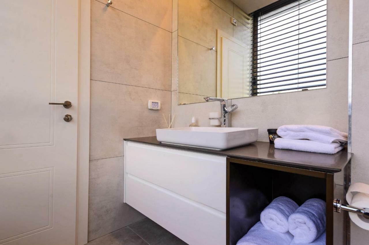 Luxury Suites By Notaly Ariel Haifa Eksteriør bilde